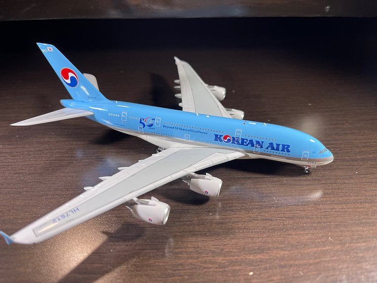 Korean Air / Airbus A380-841 / HL7612 / AV4137 / 1:400 – El