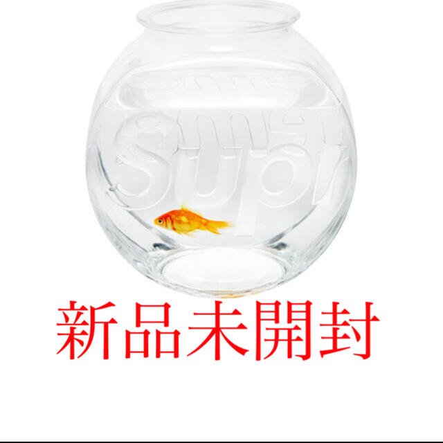 supreme Fish Bowl シュプリーム金魚鉢。