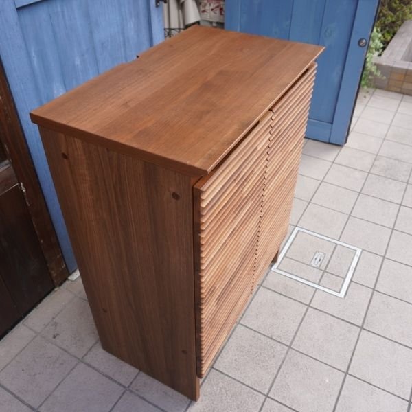 karimoku(カリモク家具) ソリッドボード ウォールナット材