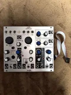 音楽プロデューサーがおすすめする「モジュラー・シンセサイザー」まず