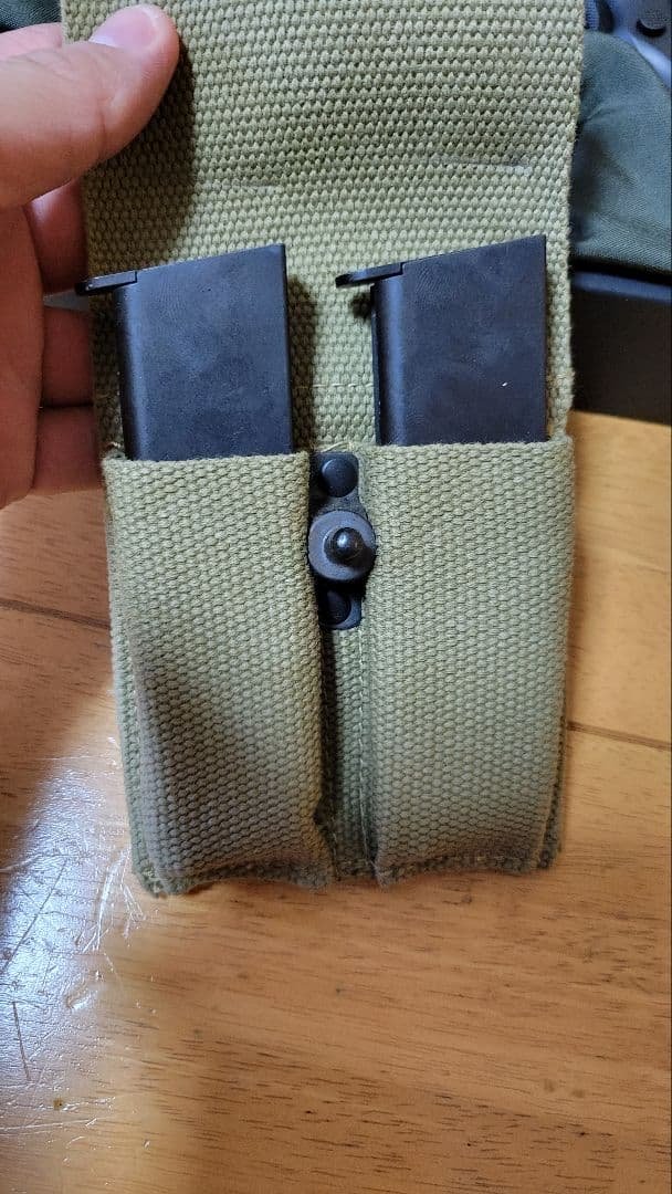 東京マルイ M1911A1 ガスガン 予備マガジン2個 マガジンポーチセット