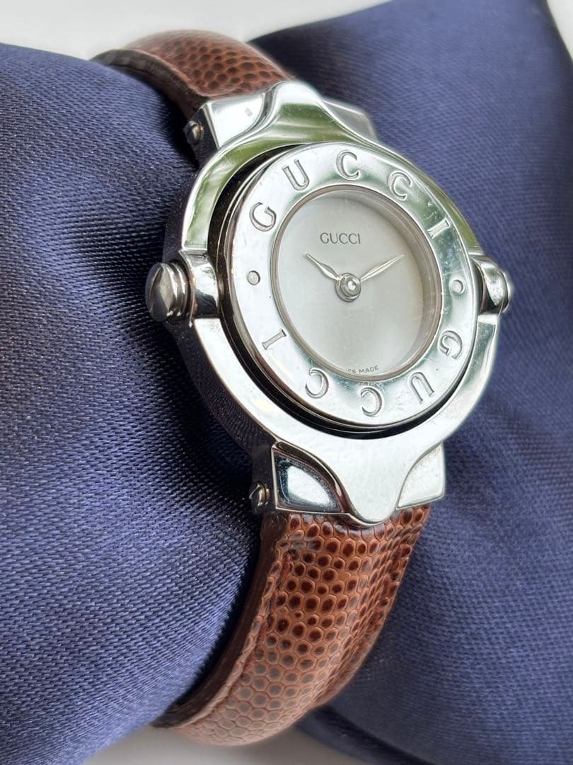 GUCCI ブラウンレザー 時計 楽天市場】グッチ 腕時計 GUCCI 時計 Gタイムレス G Timeless ブラウン