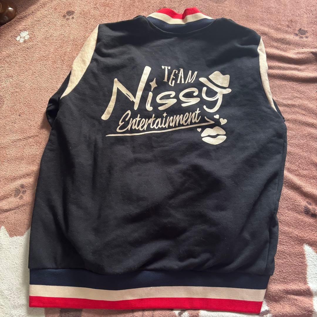Nissy 西島隆弘 5周年 グッズ レプリカ スタジャン Mサイズ - メルカリ
