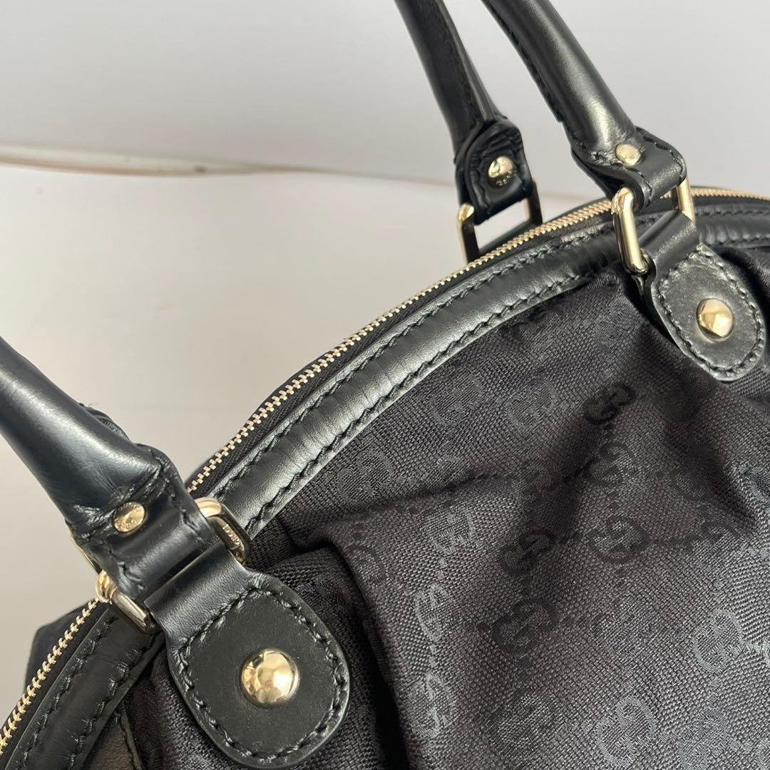 未使用保管品✨　GUCCI スーキー　ショルダーバッグ　GGキャンバス　黒
