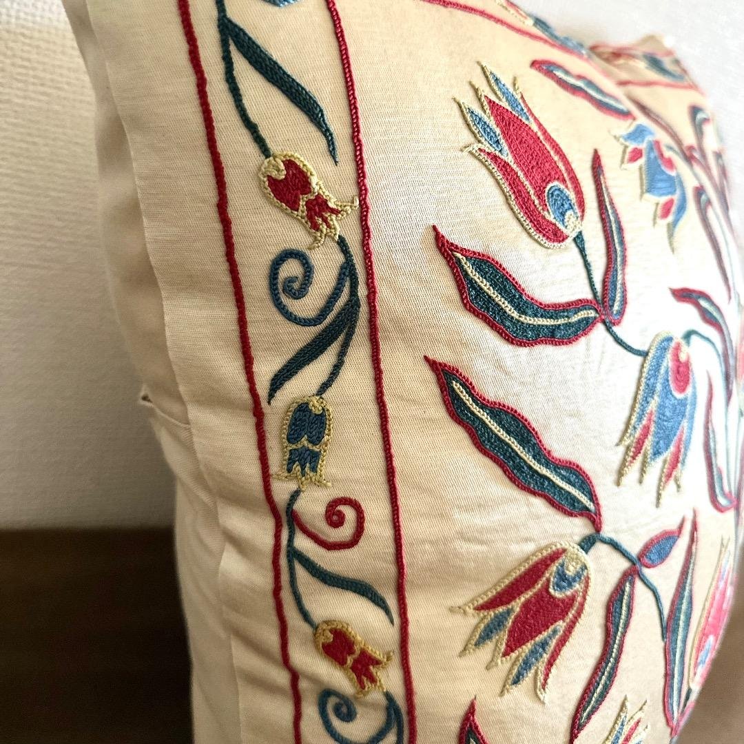 スザニ刺繍 シルククッションカバー 48×48cm　新品未使用